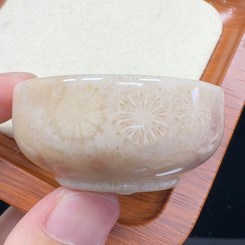 精品珊瑚玉杯收藏级别