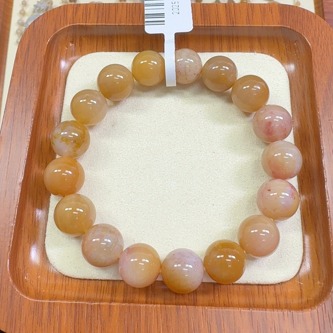 糖冰带草莓点点 11+