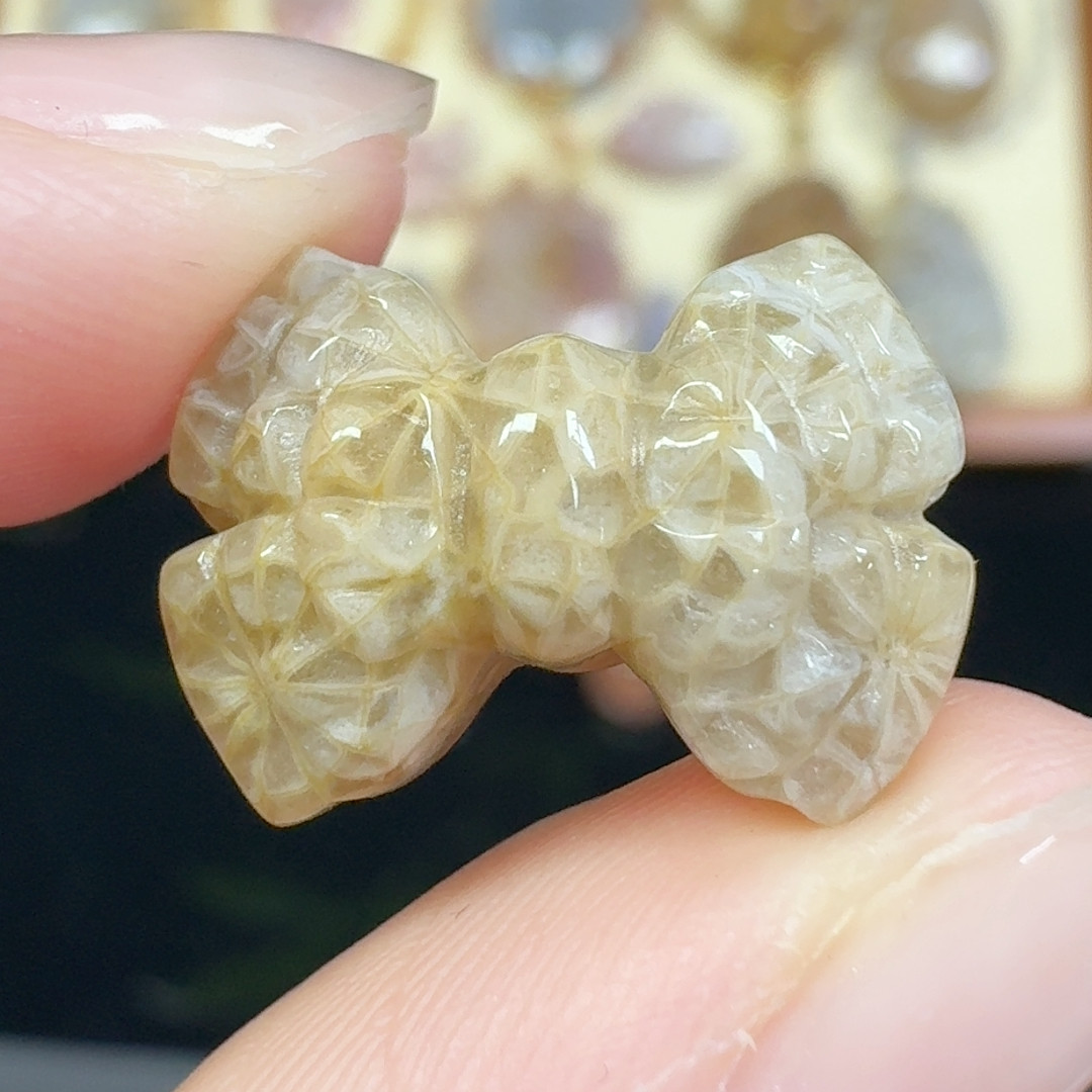 瓷片蕾丝花蝴蝶结通孔 80漏68,珠宝/钻石/翡翠,手饰,淘宝优惠券,粉丝福利购,淘宝优惠卷