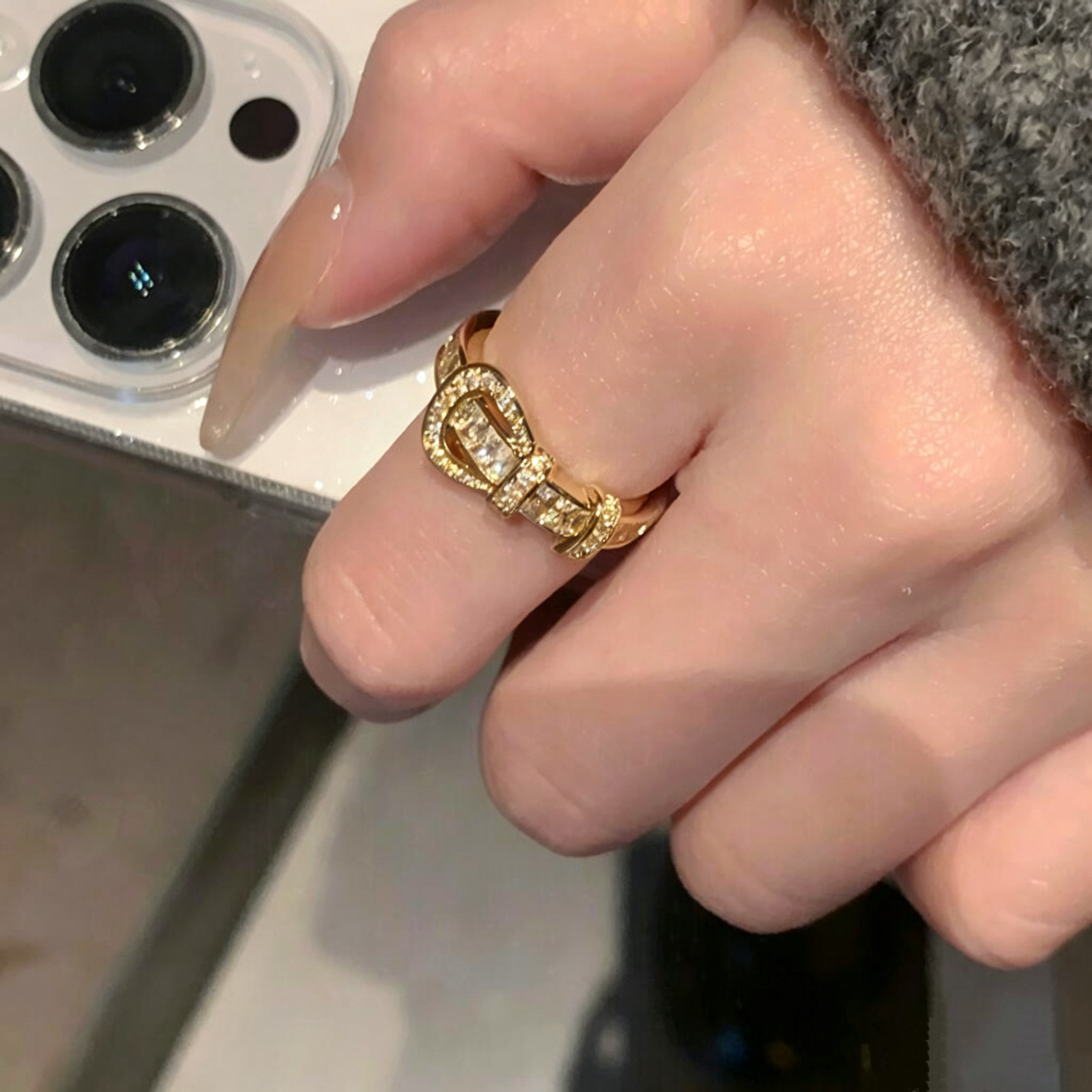 《星光扣环》精巧轻奢时尚腰带扣开口戒指女金色高级感ins风指环