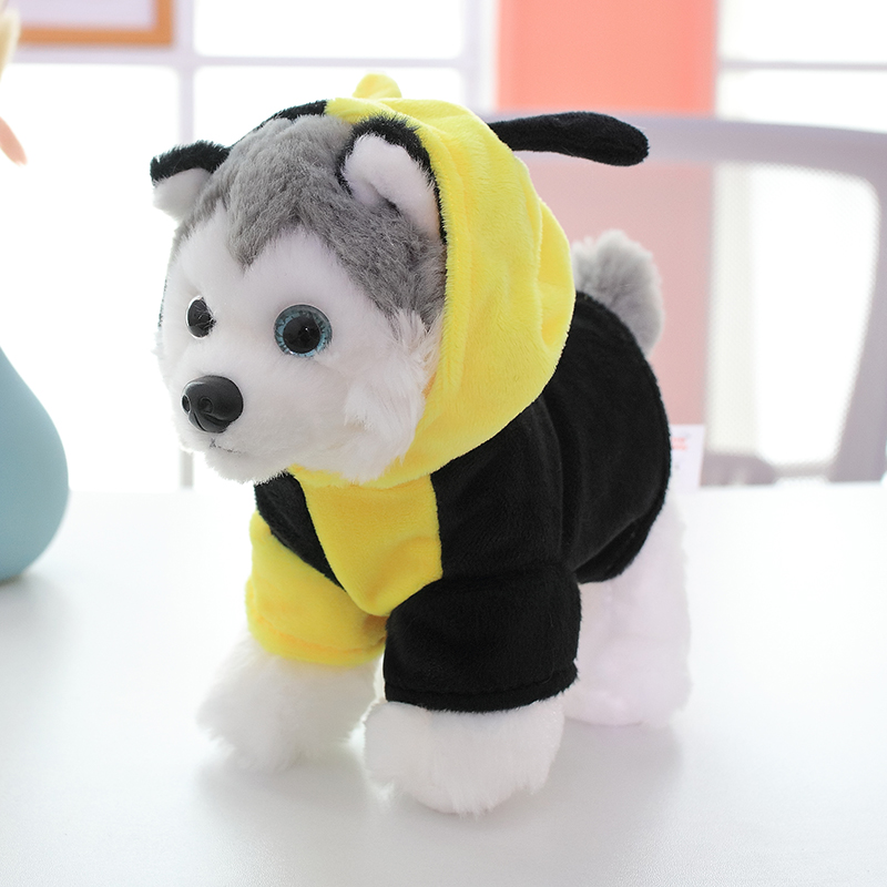海利伟穿衣服狗狗儿童玩具狗