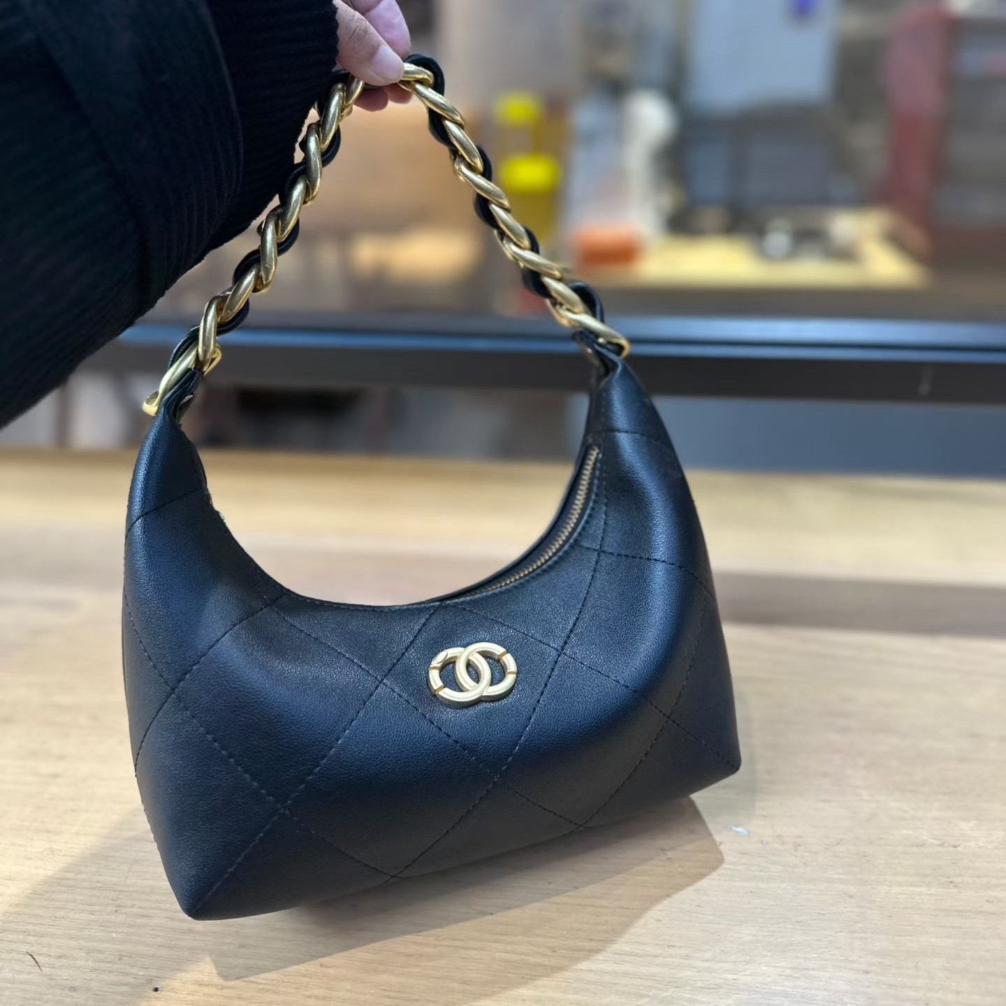 小香风菱格hobo包复古粗链条手提包包女单肩腋下包饺子包中古包