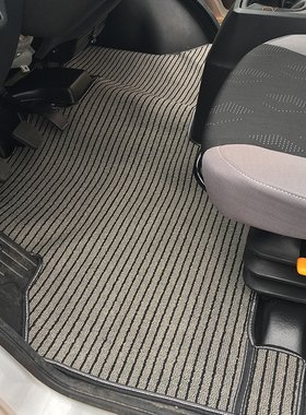 成功角马斑马双排航天成功1号/V2/V4/K2号南骏瑞逸单排货车脚垫