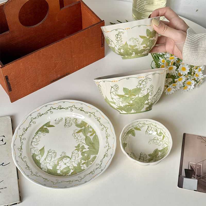 特别好看的饭碗铃兰花餐具碗碟套装2025新款陶瓷餐盘家用深盘面碗,餐饮具,碗,淘宝优惠券,粉丝福利购,淘宝优惠卷