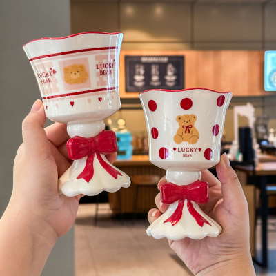 高颜值设计感高脚杯可爱小熊水杯