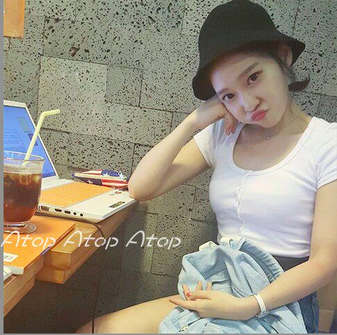 短袖适中系扣纯棉女款