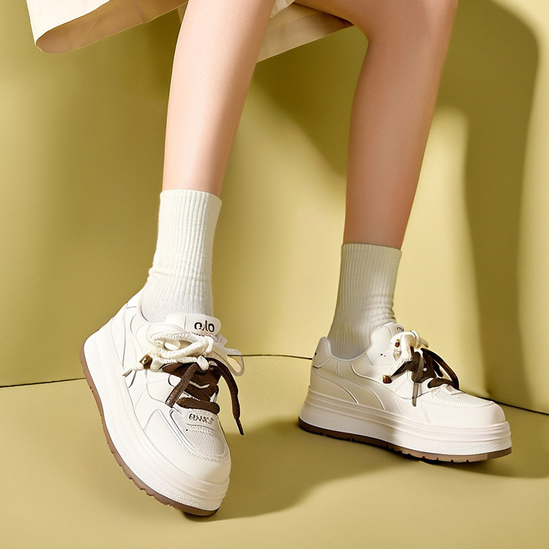 2026春季大码女鞋41一43小白鞋厚底运动休闲拼色美拉德面包板鞋潮,女鞋,时尚休闲鞋,淘宝优惠券,粉丝福利购,淘宝优惠卷