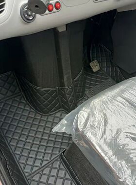 御捷昆卡k1k2k5小布丁PLUSS电动三轮车四轮车专用脚垫脚踏垫座套