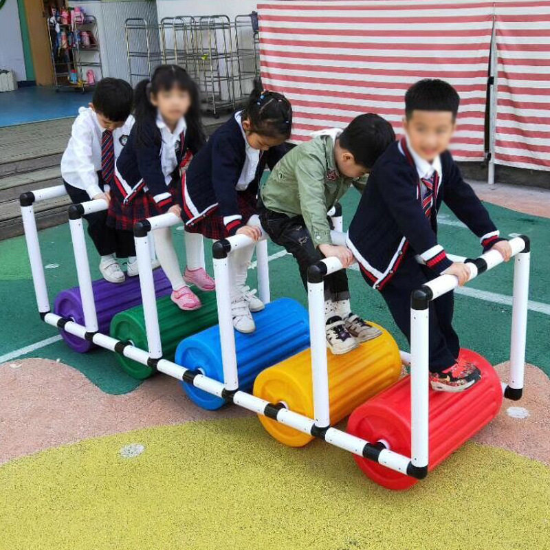 儿童幼儿园卡通造型团队室外七彩滚筒玩具平衡协力车感统训练器材