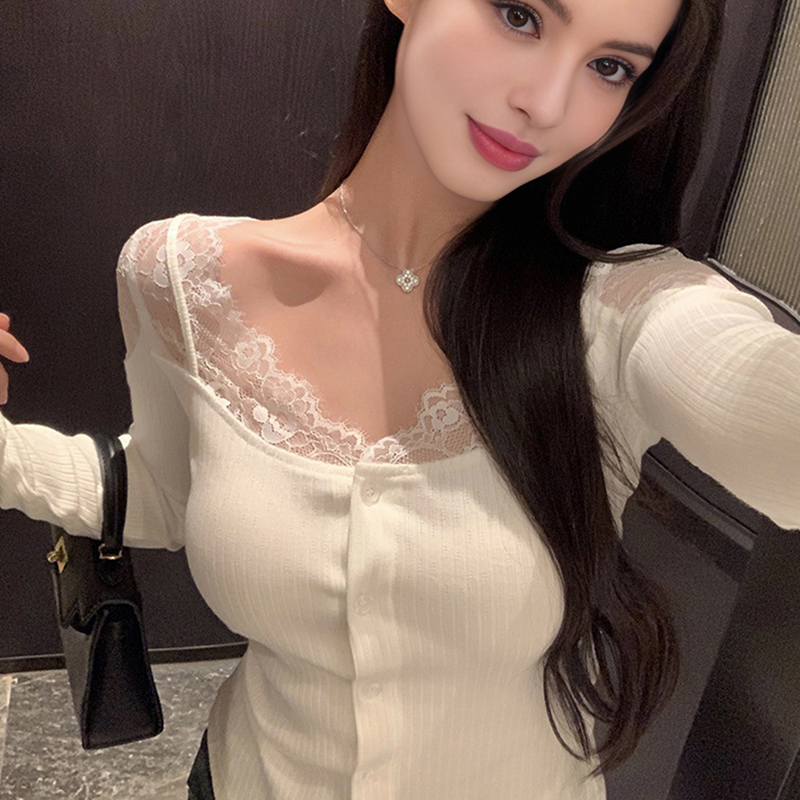 蕾丝花边针织打底衫甜辣风长袖女