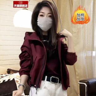 今年流行安可拉红夹棉冲锋衣女2024冬季 加厚连帽棉衣宽松外套 新款