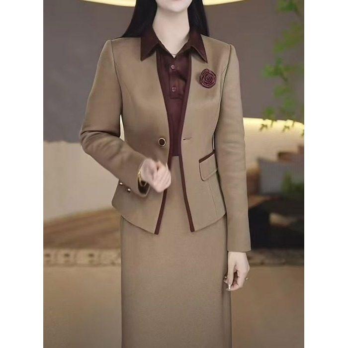 两件套小香风连衣裙女2025春秋新款时尚遮肉小西装外套显瘦套装裙