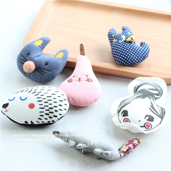 Broche en autre - Ref 1178911 Image 1