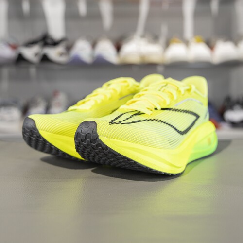 李宁正品女子轻质透气竞速跑鞋