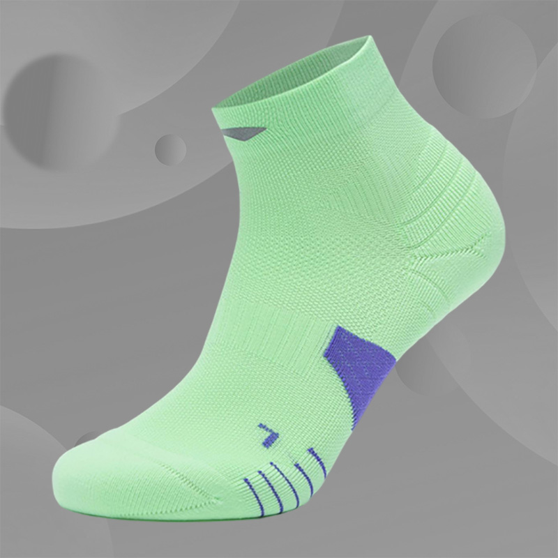 Lining/李宁正品新款跑步男女同款透气舒适短筒运动袜AWST103