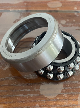 适用奔驰S级W222差速器轴承减速器轴承