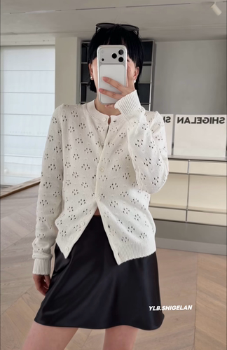 现货C26002花纹开衫 诗歌兰女装2026春款米白色镂空圆领针织衫女