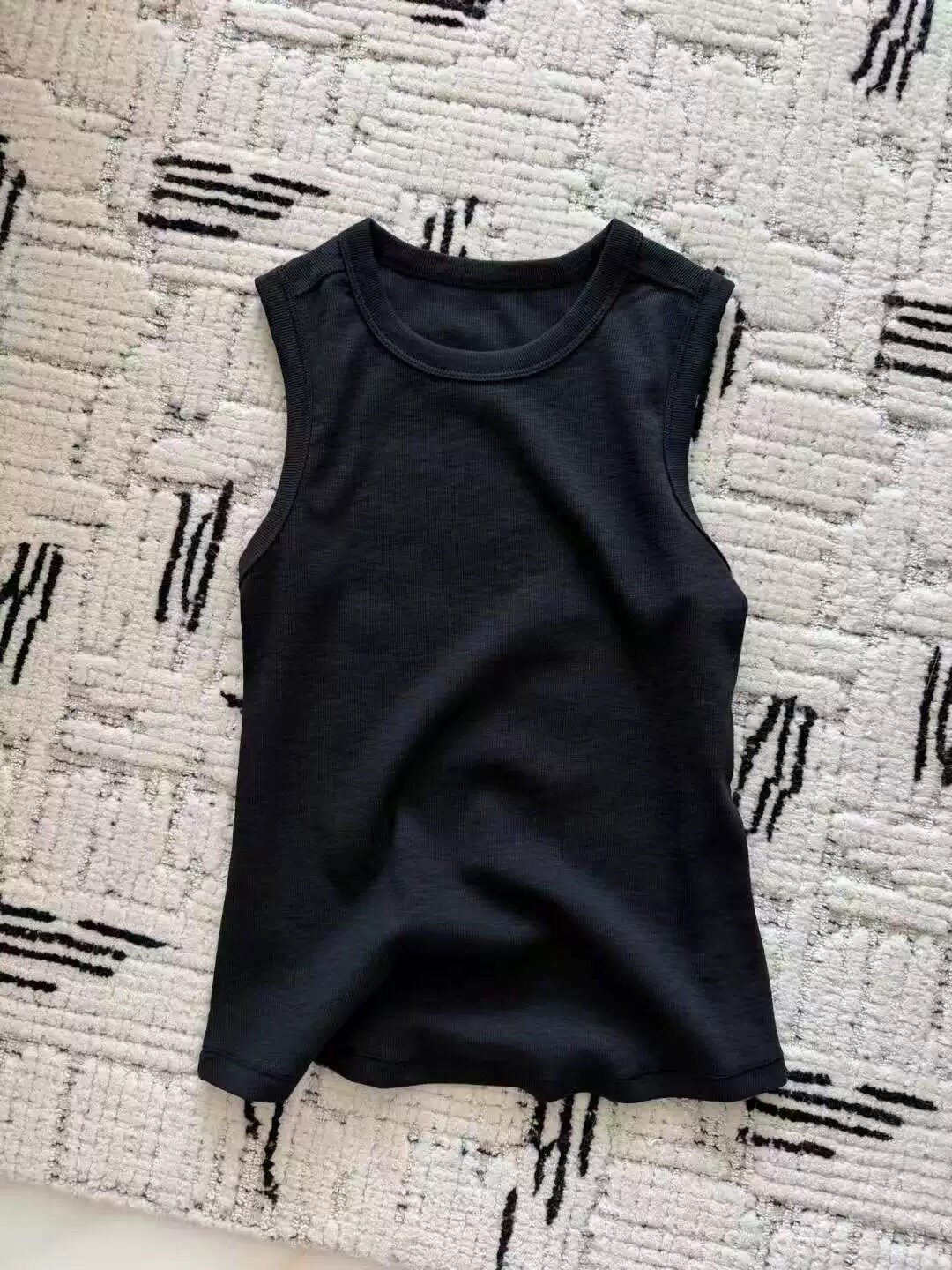 T526弹力背心 诗歌兰女装26秋款百搭显瘦黑色圆领修身工字背心女