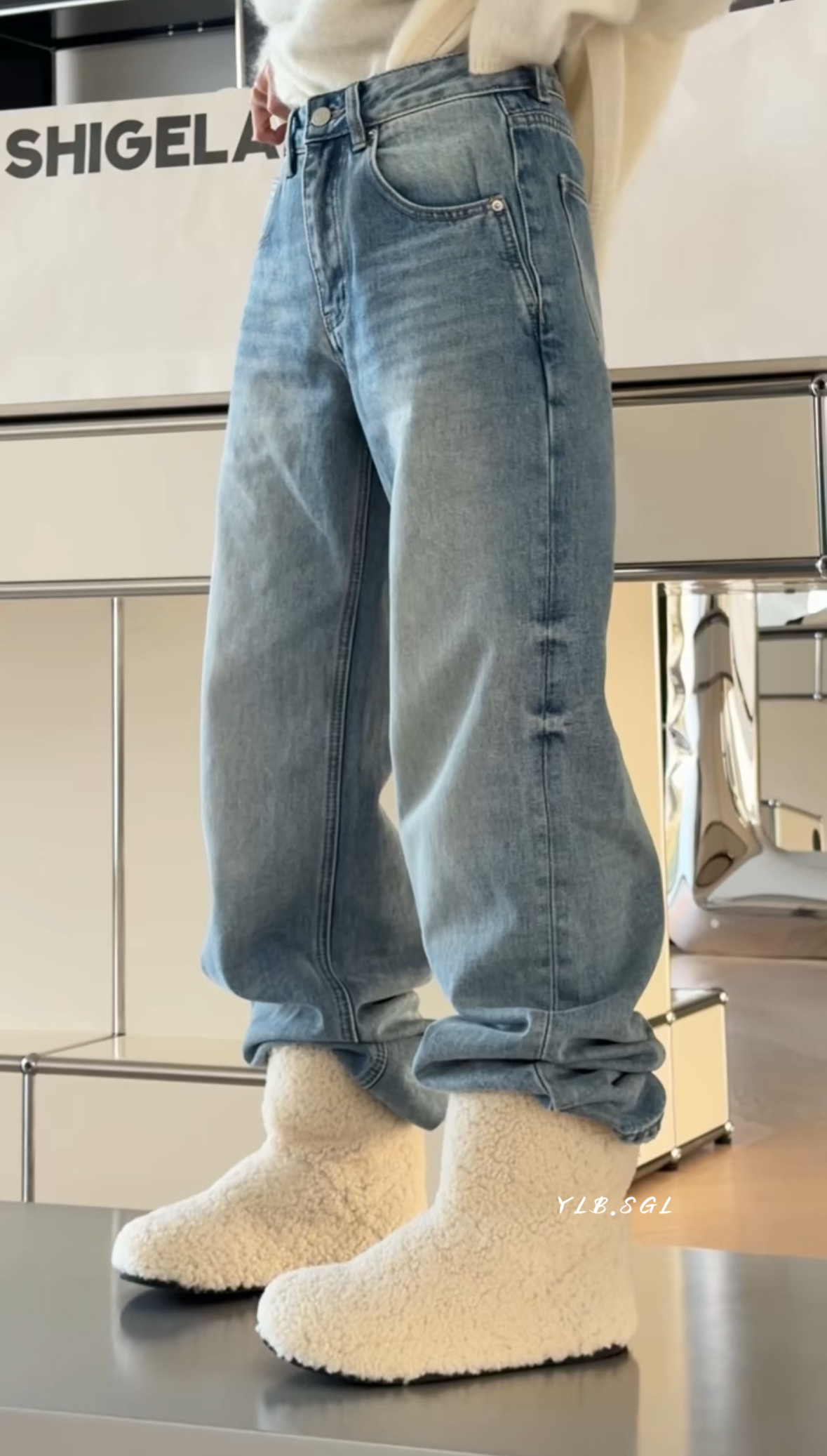 诗歌兰15299女装2025冬款 百搭水洗蓝色气质靴裤小直筒薄绒牛仔裤