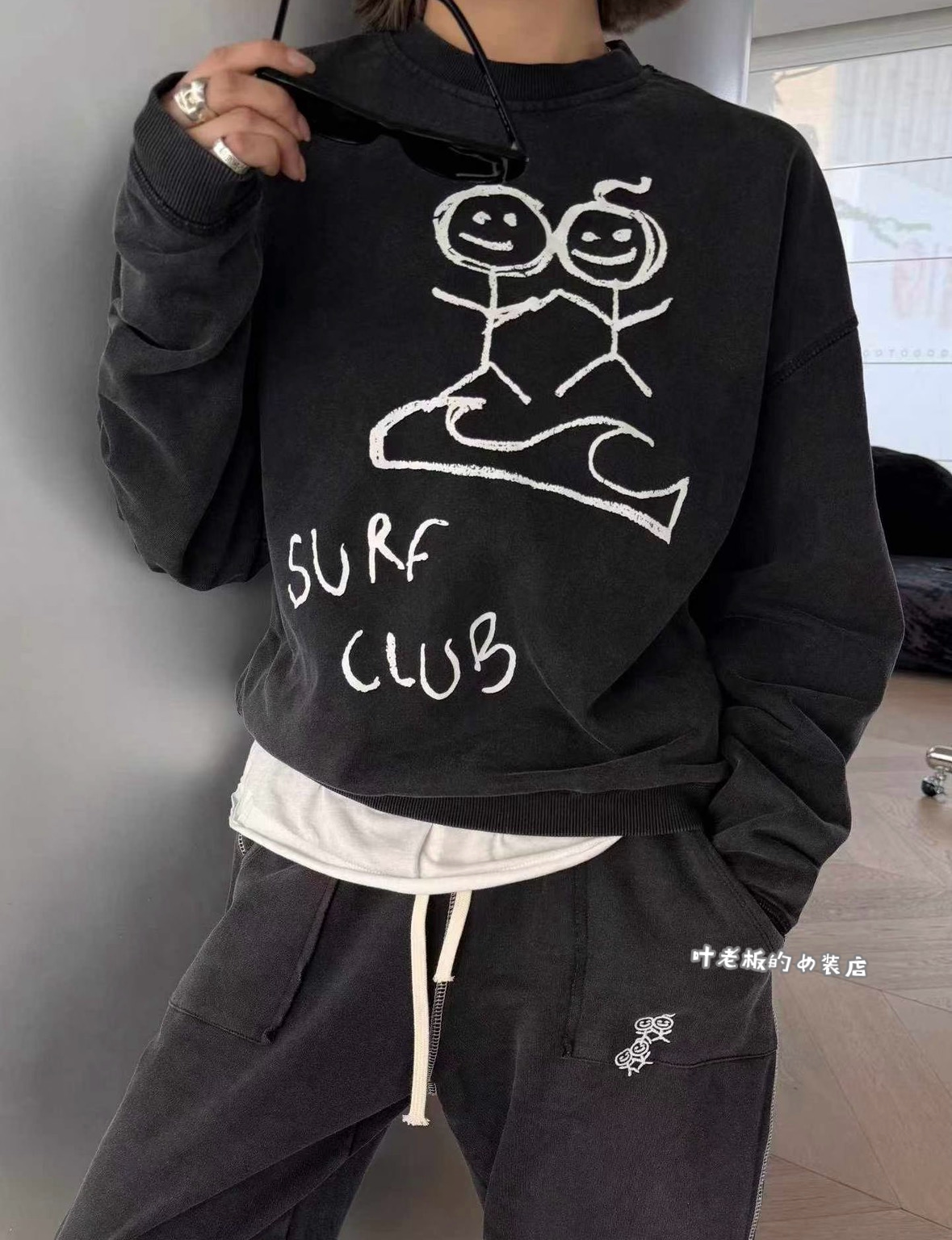 T2059卡通卫衣诗歌兰欧货女装26秋款时尚复古水洗灰火柴人卫衣女