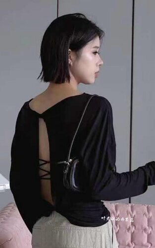 T16053诗歌兰镂空长袖 2026夏欧货女装洋气黑色后背镂空一字领T恤