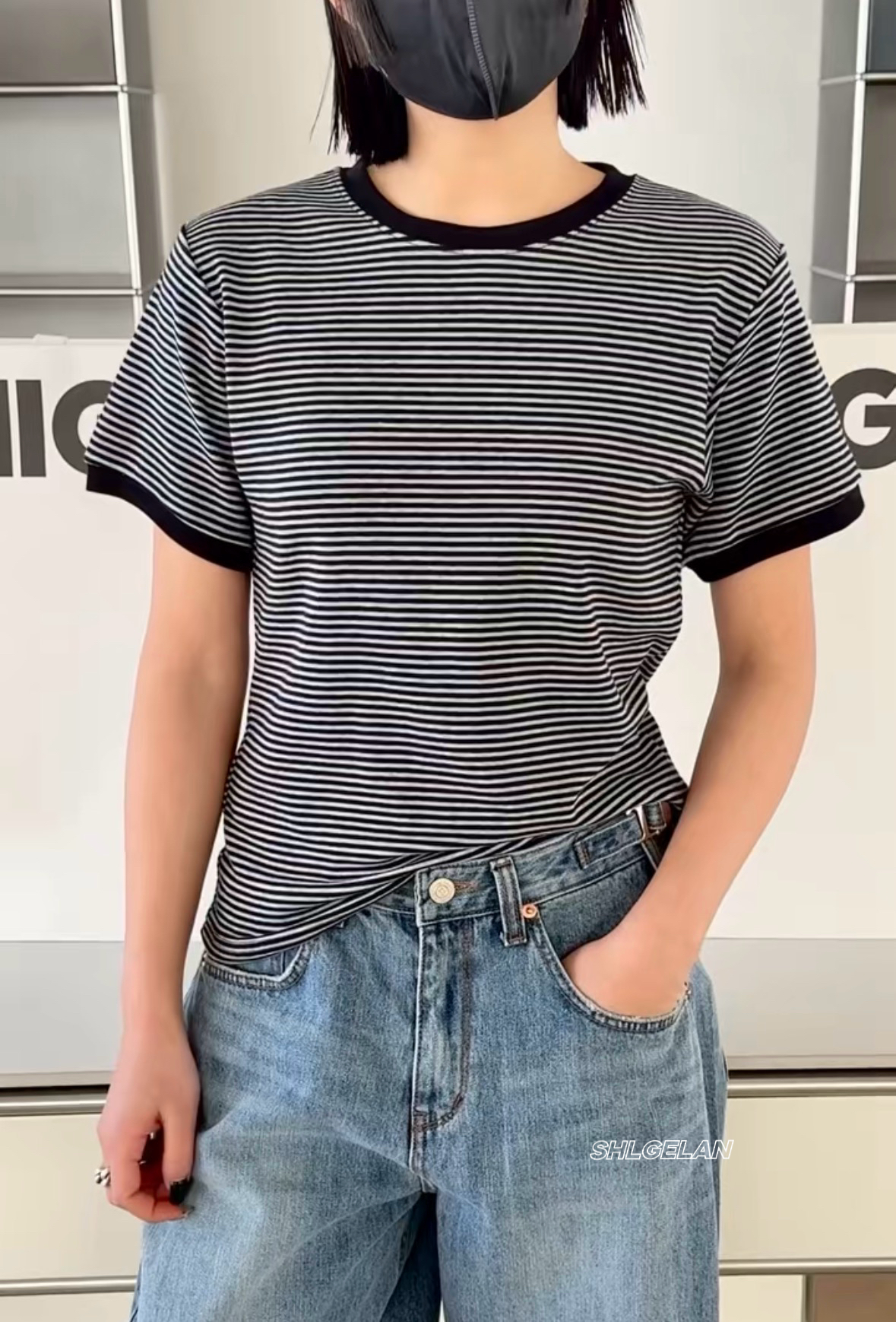 H81701诗歌兰韩货女装2026早春款 简约百搭黑色细条纹圆领短袖T恤,女装/女士精品,T恤,淘宝优惠券,粉丝福利购,淘宝优惠卷