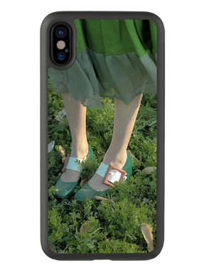 适用于简约14穿绿色裙子女孩IPhonexsmax手机壳12Pro7plus保护套x