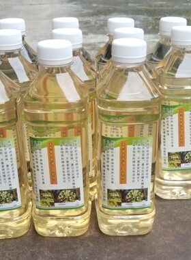 广西樟木芳樟精油，芳樟精油是樟木中最纯的一款精油，含量芳樟醇