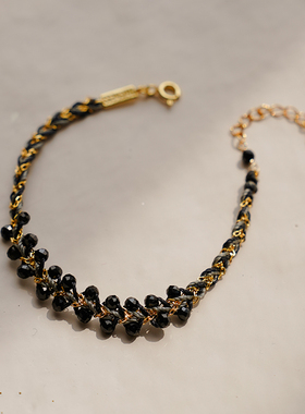 THISNESS纯银镀金黑尖晶编织手链