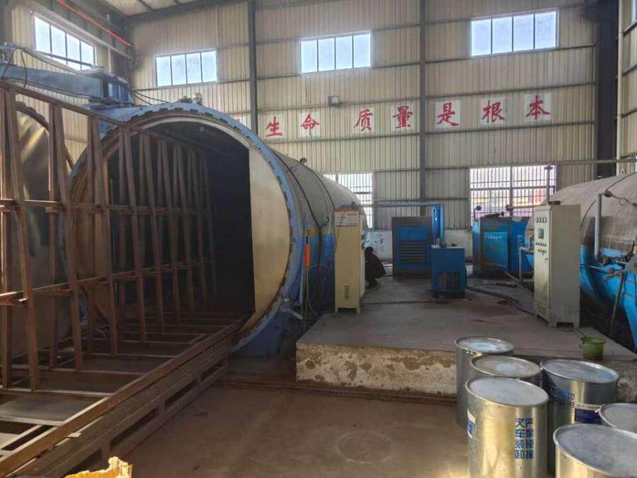 6月4日盐城市东台市东台镇中小企业园南区龙光路西1、2、3、4、5、6幢的不动产（含无证房产）及附属设施和机器设备网络拍卖公告