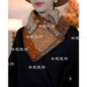 羊羔绒纽扣围脖 冬季 爆款 加厚网红热卖 保暖百搭纽扣围脖百搭b