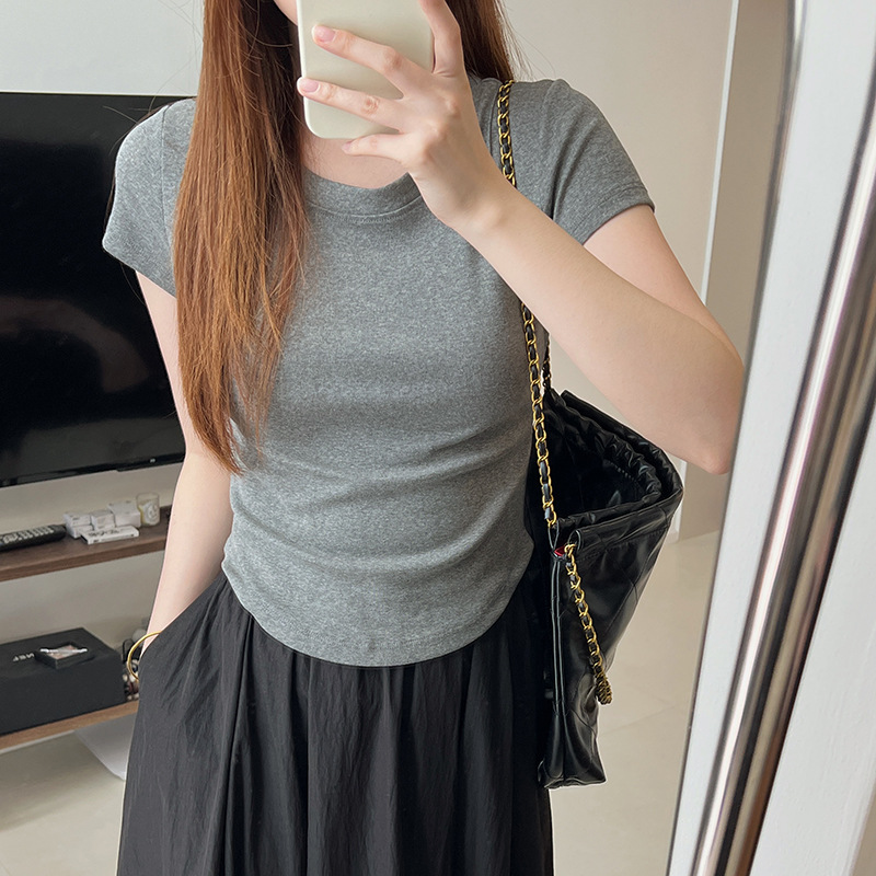 蜜桃T短袖t恤女2024夏季新款修身显瘦弹力紧身短款打底正肩上衣