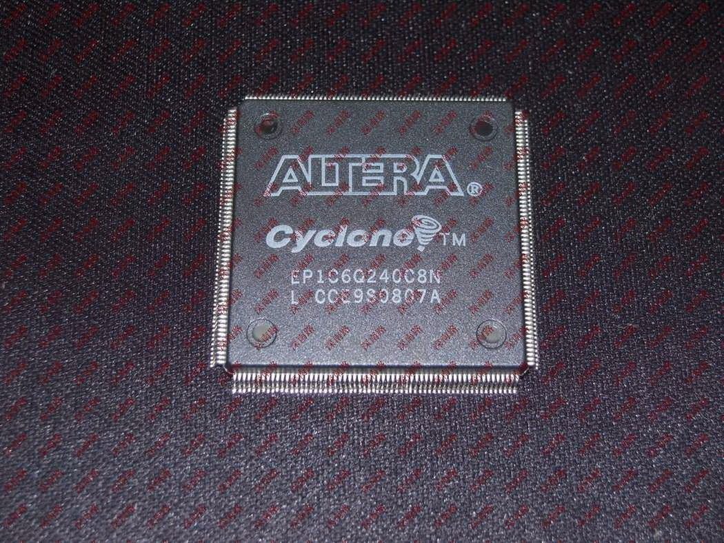 可编程芯片EP1C6Q240C8N EP1C6Q240C8 ALTERA QFP240进口全新配件
