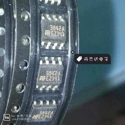 一级 贴片 ST3842A UC3842AD 电流模式PWM控制器 SOP-8脚