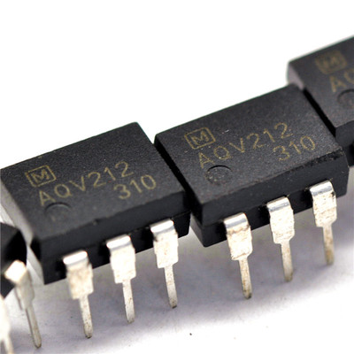AQV212A 光耦 直插DIP6 光隔离器 光电耦合
