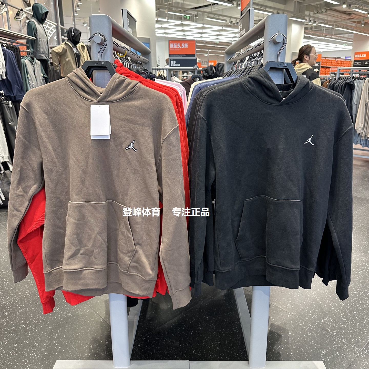 Nike/耐克男加绒保暖套头卫衣