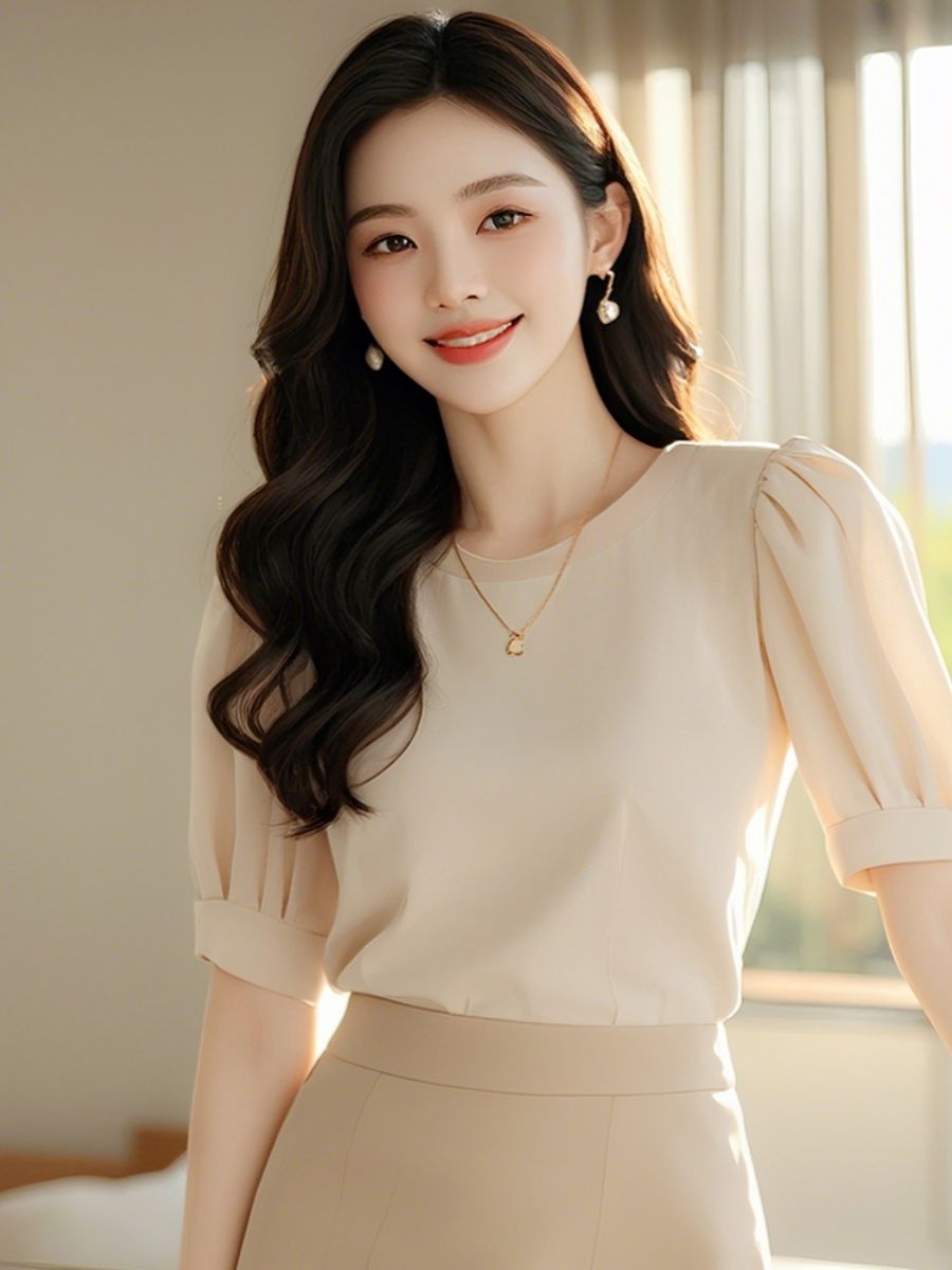 新款轻奢显白杏色雪纺短袖上衣短裙气质小众独特别致女装两件套装
