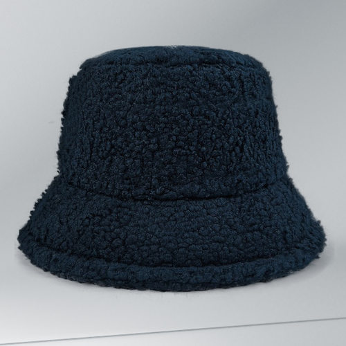 冬季保暖羊羔毛渔夫帽刺绣日系