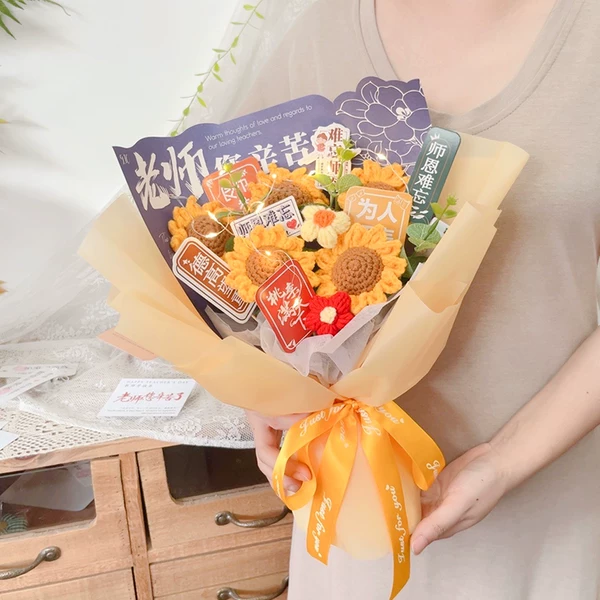 Товары от The Loft花艺设计工作室