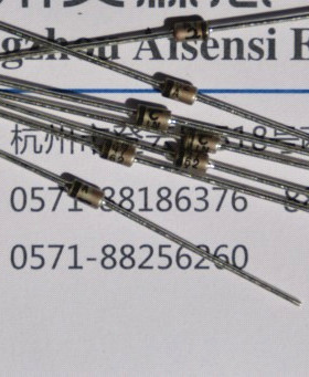 1W   IN4729 1W 3.6V ON全新原装货 3.6V稳压二极管  （10只）