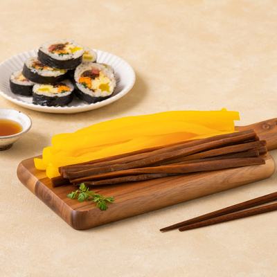 寿司用牛蒡黄萝卜切条组合