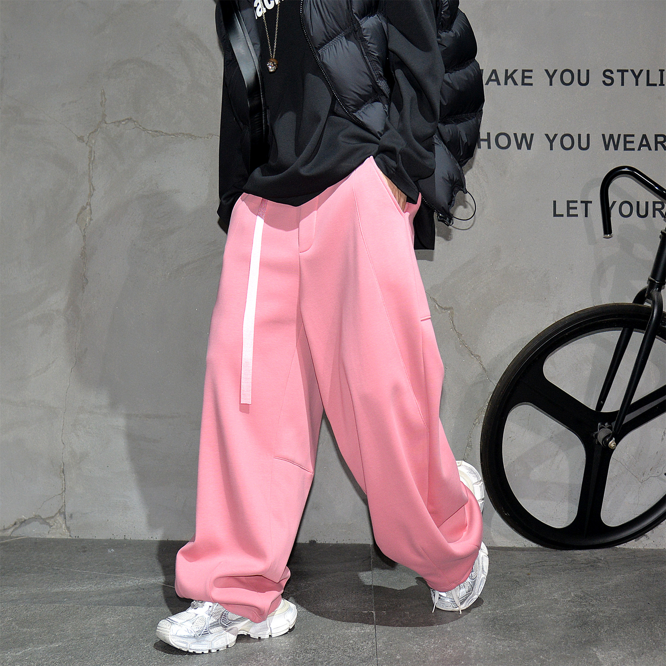 日系休闲痞帅宽松阔腿弯刀运动裤男潮牌高端粉色卫裤百搭加绒长裤,男装,休闲裤,淘宝优惠券,粉丝福利购,淘宝优惠卷