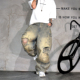 hiphop拖地裤 vibe废土脏洗做旧阔腿牛仔裤 男潮牌宽松大破洞乞丐裤