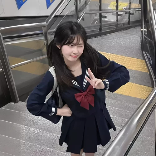 [小红书网红款]绀三本水手服jk裙