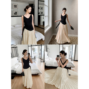 GEMQI 飘逸垂坠感紫色百褶半身裙女黑色针织吊带背心女夏上衣套装