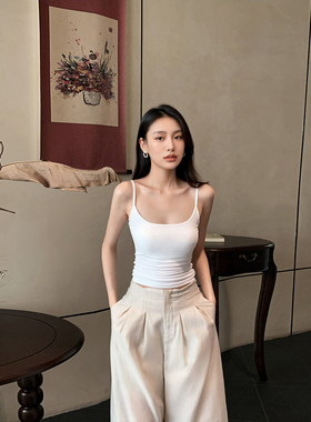 GEMQI 白色短款带胸垫打底小背心吊带女夏季2025新款外穿内搭上衣