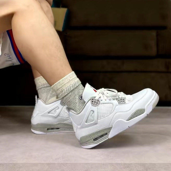 Air Jordan 4 AJ4 白色 泼墨水泥 篮球鞋CT8527 DJ4699-100