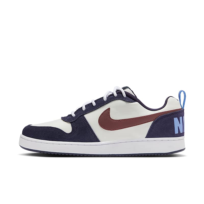 NikeCourtBorough蓝白色板鞋