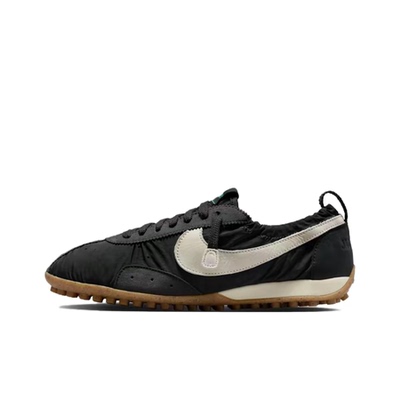 Nike黑色女款低帮生活休闲鞋