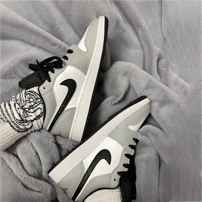 AJ1低帮复古潮流篮球鞋